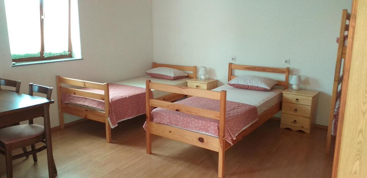 Apartment Beautiful Črni Kal 외부 사진